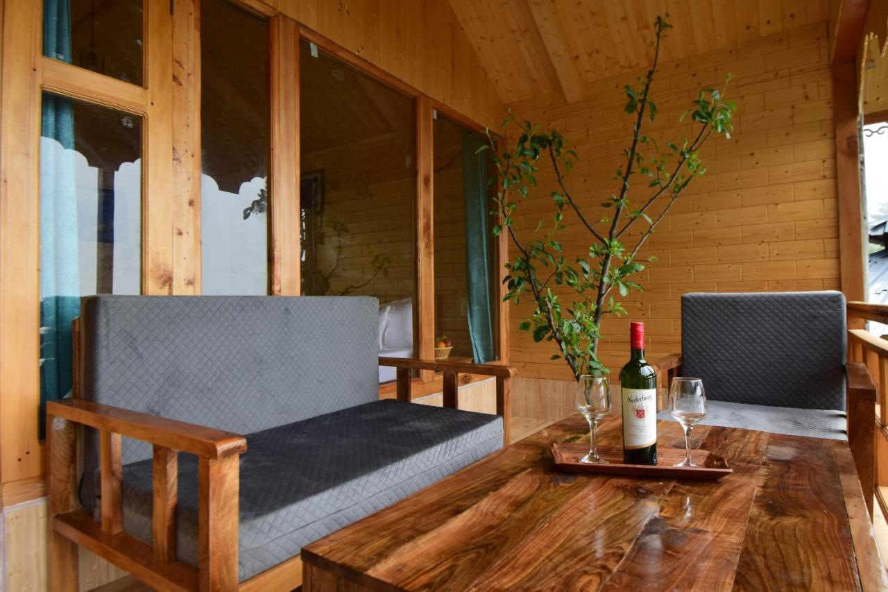 Отель Tree House Latos Tandi Jibhi Экстерьер фото